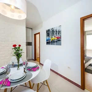 Lara Apartament